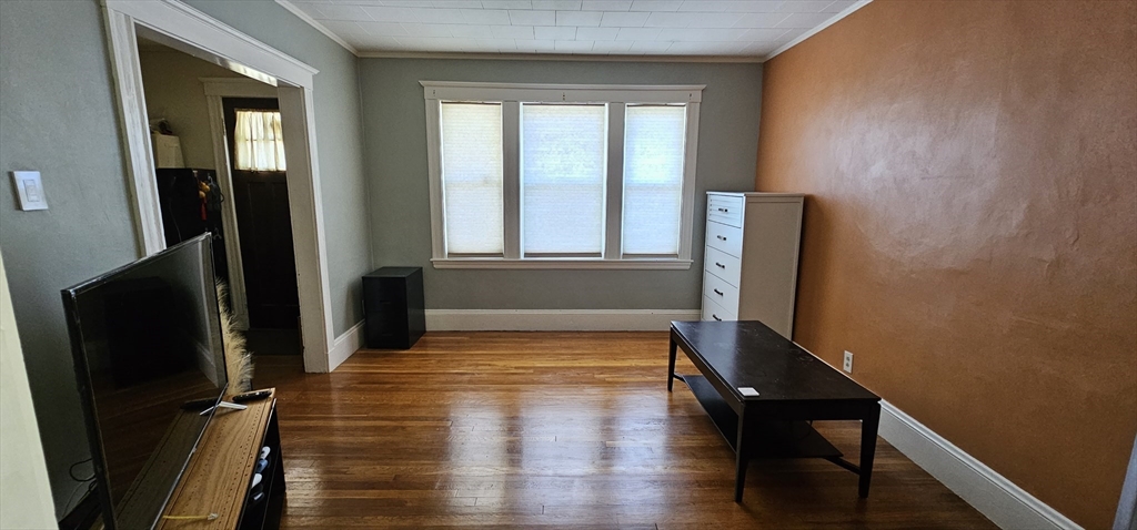 32 Willard Ave, South Medford