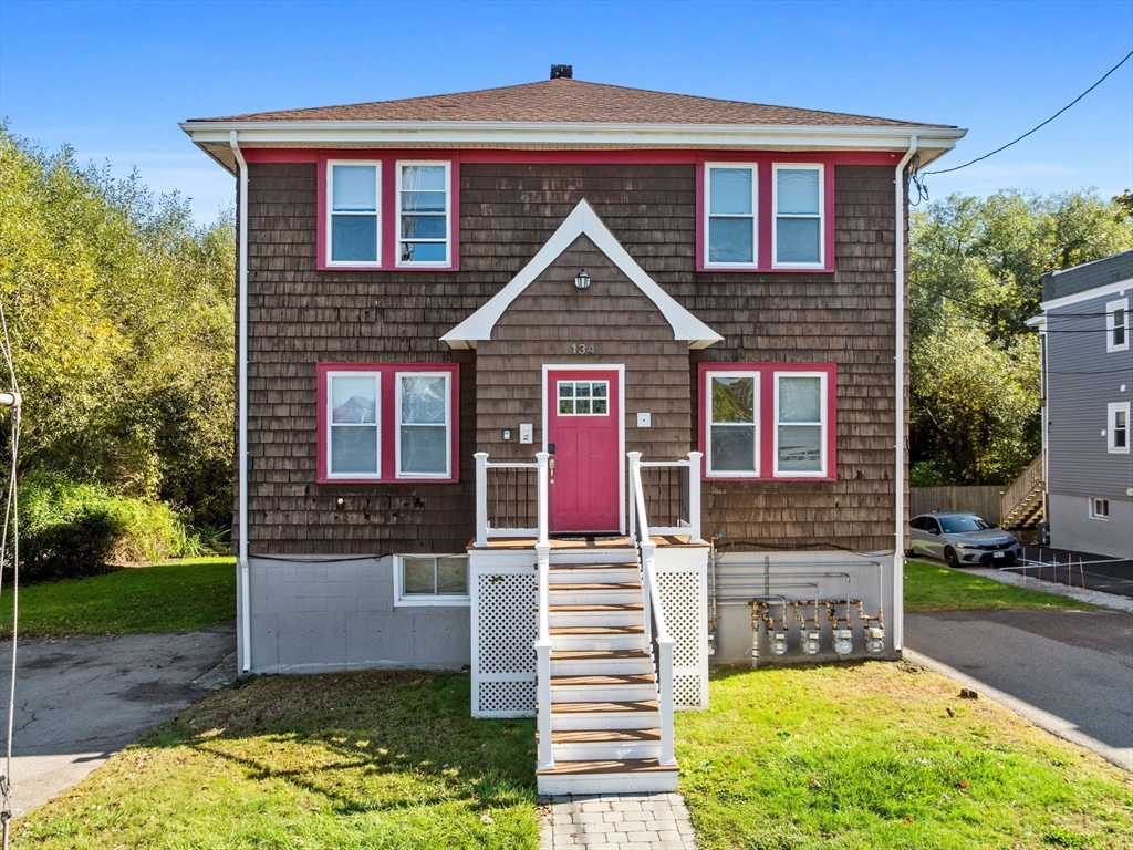 134 Newbury Ave, North Quincy