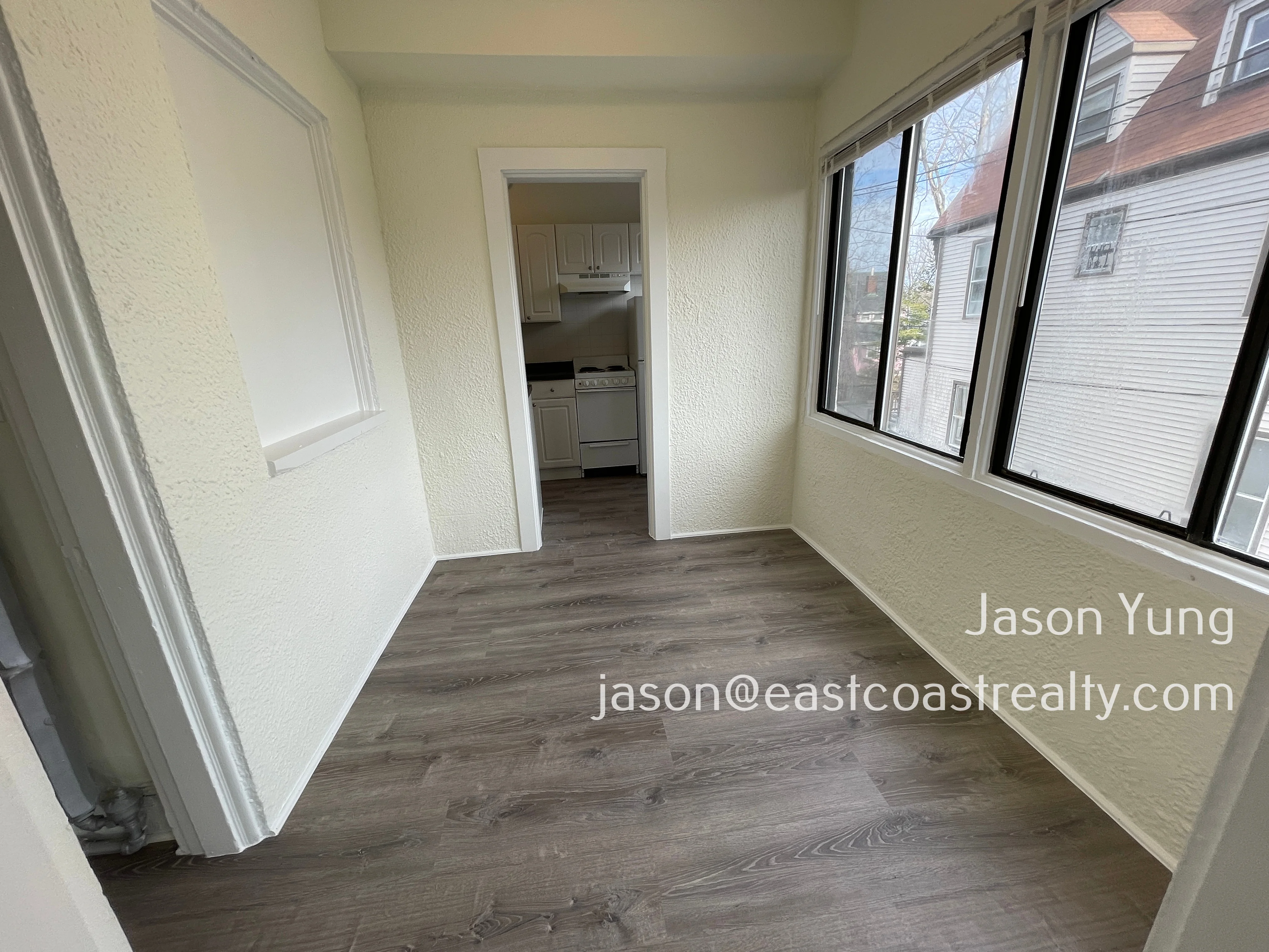 230 Walnut St, Newtonville