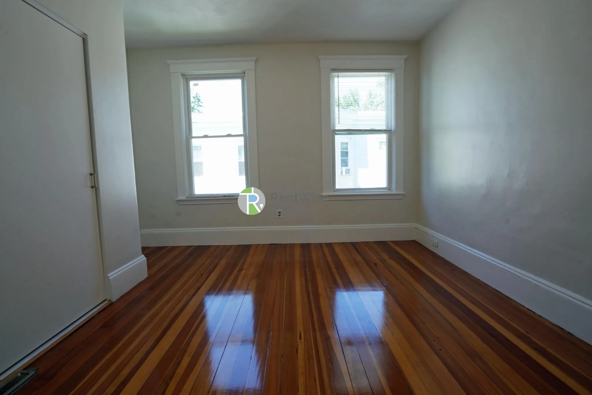56 Oxford St, Spring Hill