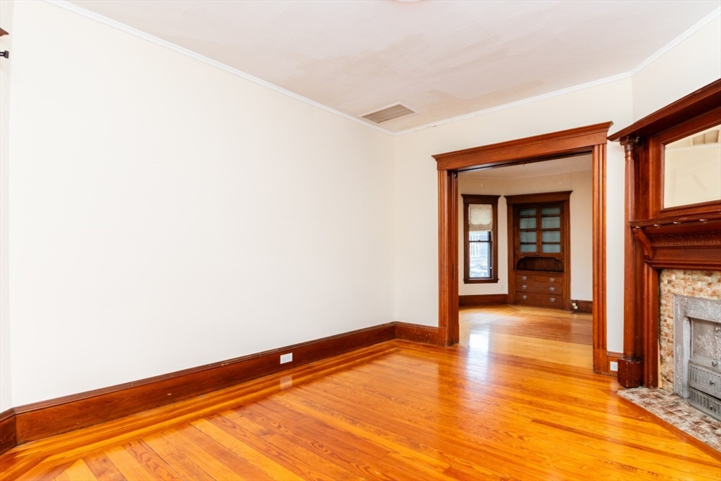 24 Walden, North Cambridge