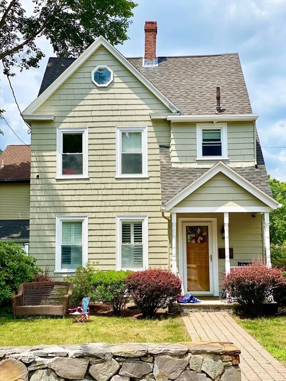 488 Washington St, Winchester