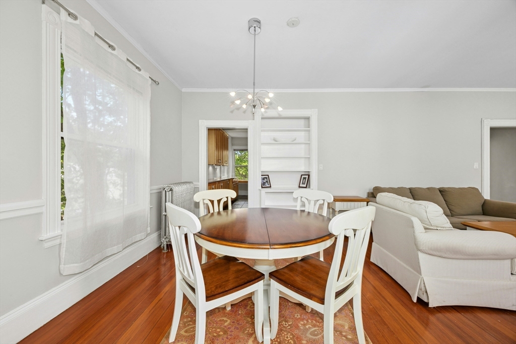 28 Stanton Rd, Brookline