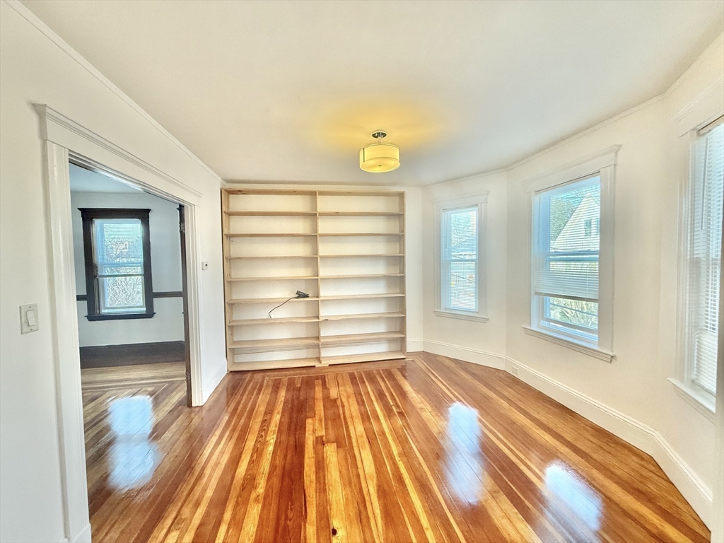 25 Hollis, North Cambridge