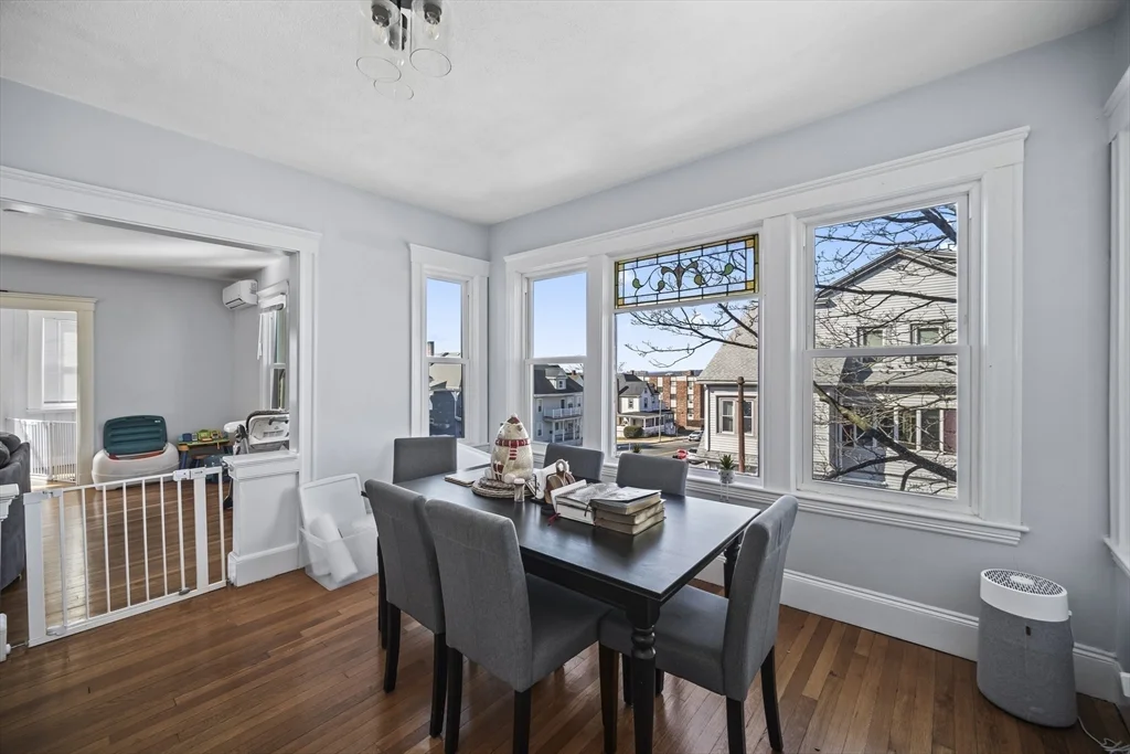 455 Broadway, Winter Hill