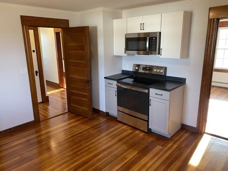 82 Comins Rd, Hadley