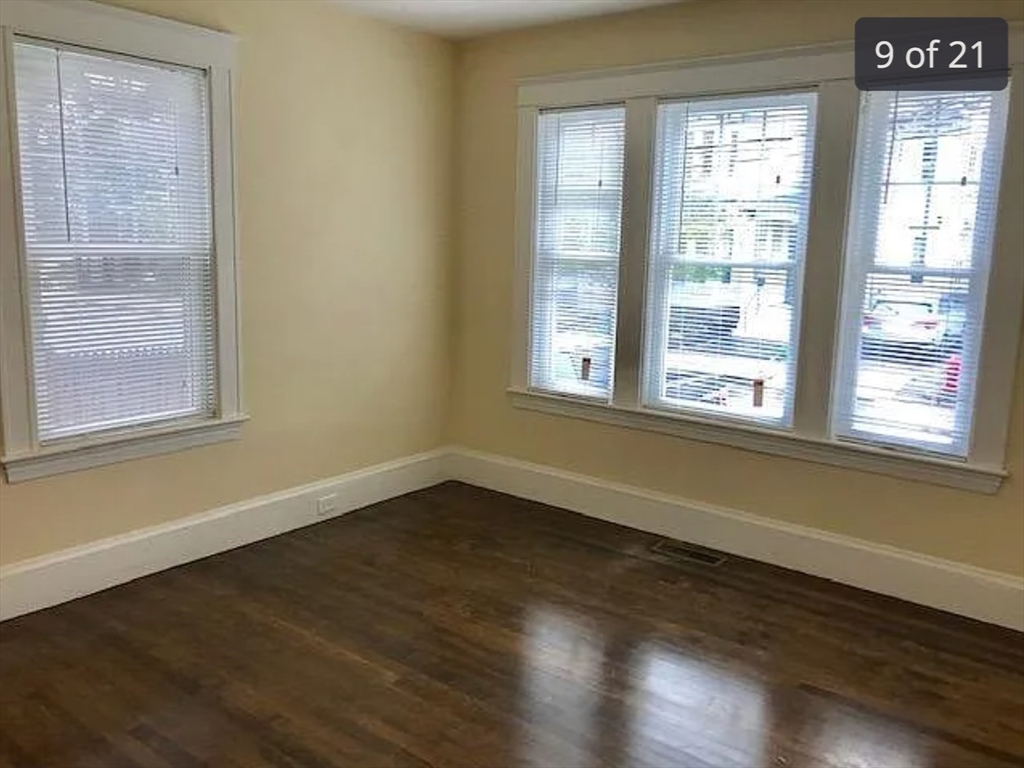 44 Pearl St, Newton