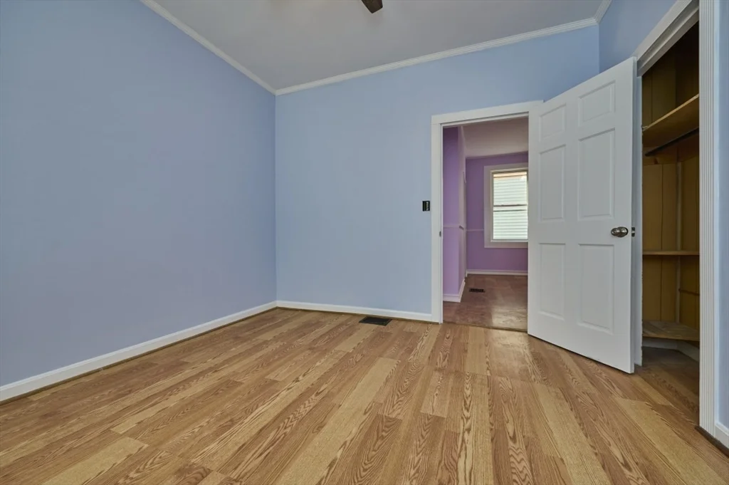 19 Whittier St, Lynn