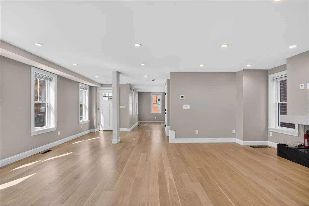 17 Allston St, Charlestown