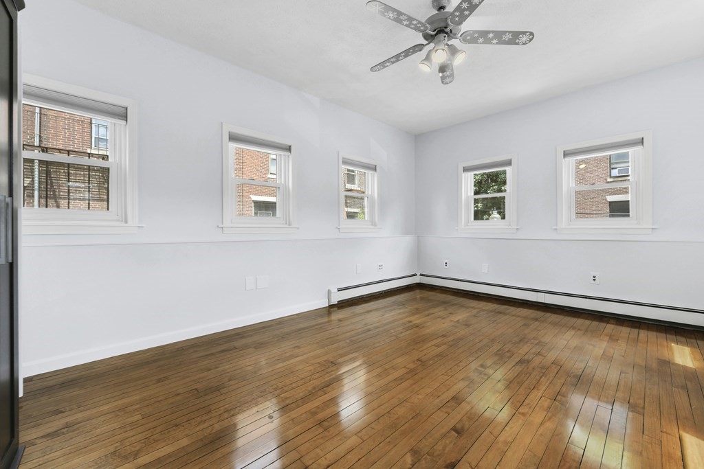 124 Saint Marys St, Fenway