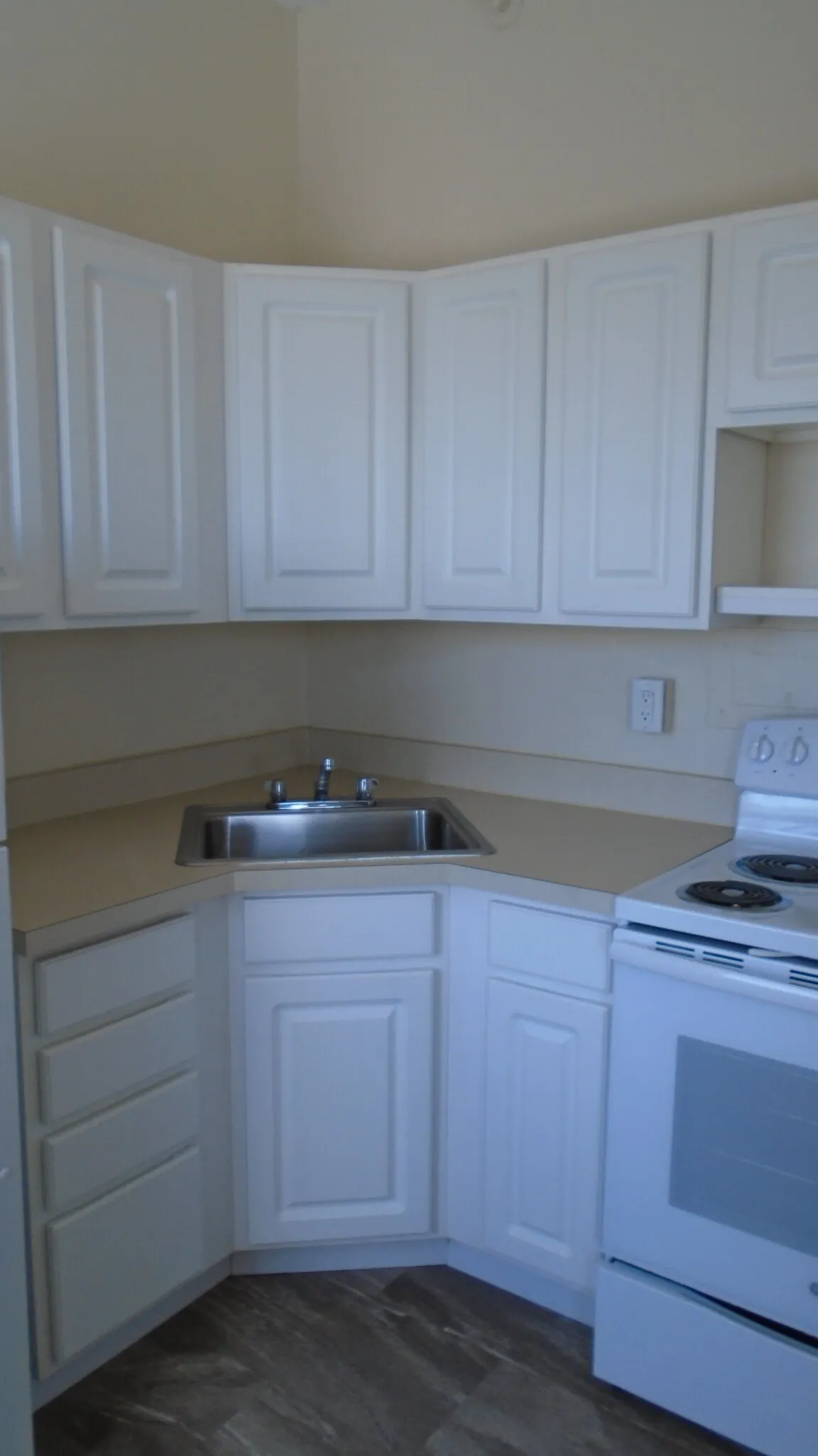 1470 Beacon St, Corey Hill