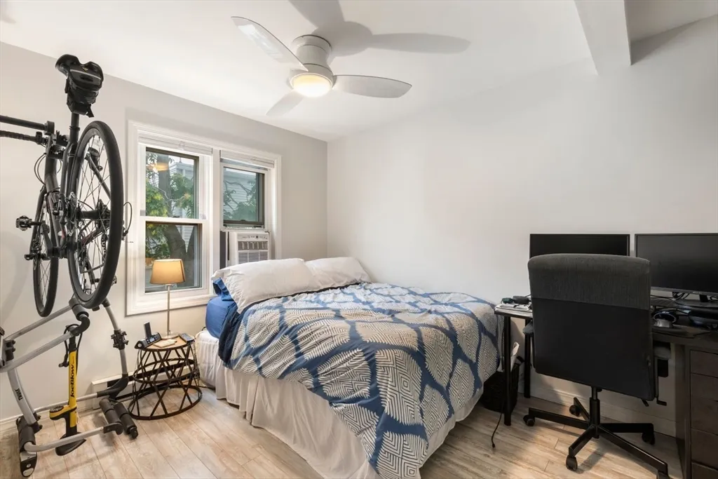 63 Bolton St, South Boston