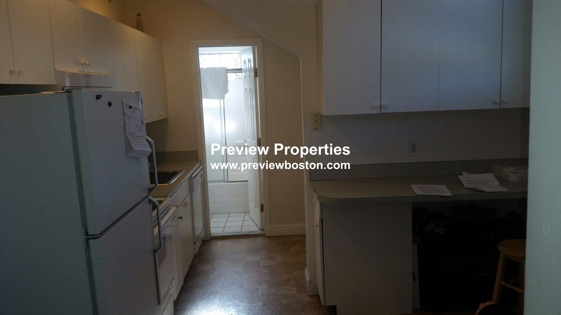 2 Chestnut Hill Ave, Brighton