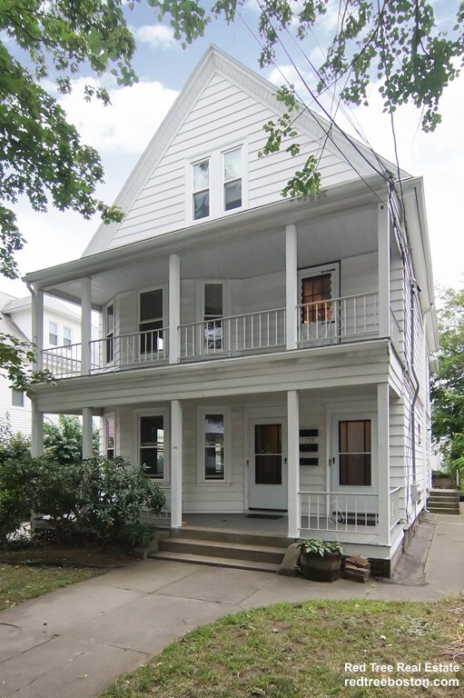 155 Spruce St, Watertown