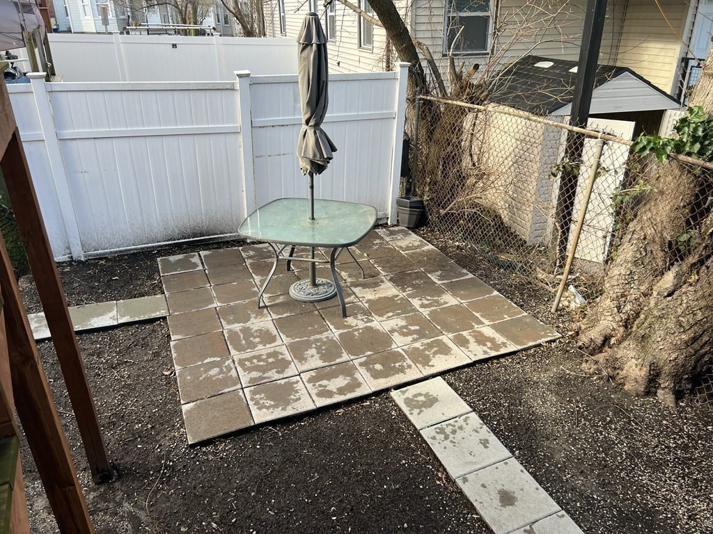 29 Bonair St, Somerville