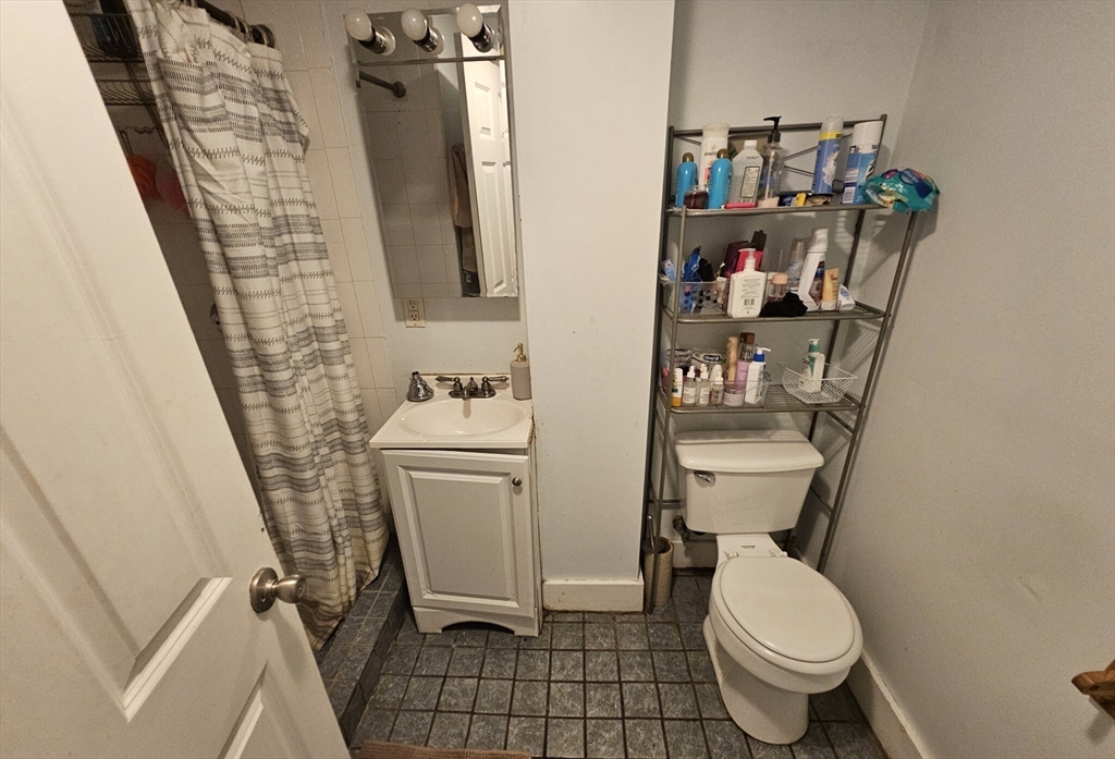 1629 Commonwealth Ave, Brighton