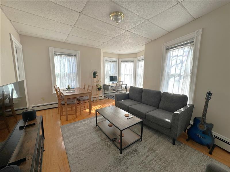 235 Columbia St, The Port