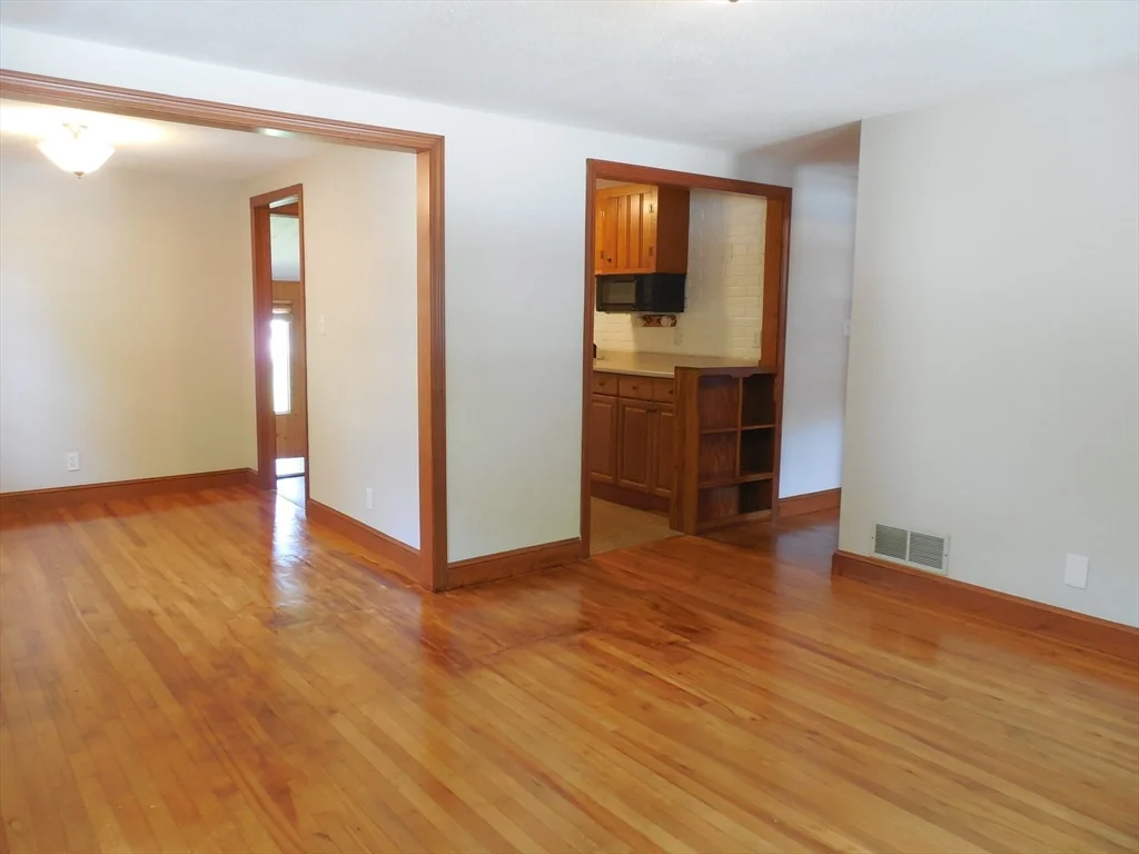 1701 Trapelo Rd, Waltham