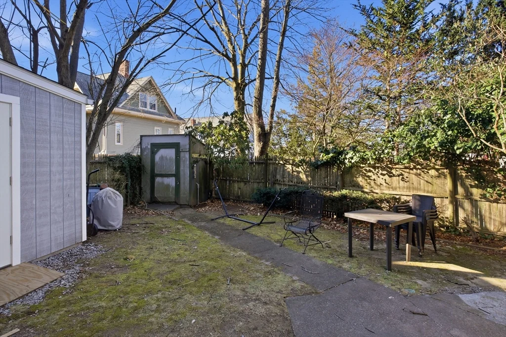 23 Olmstead, Jamaica Plain