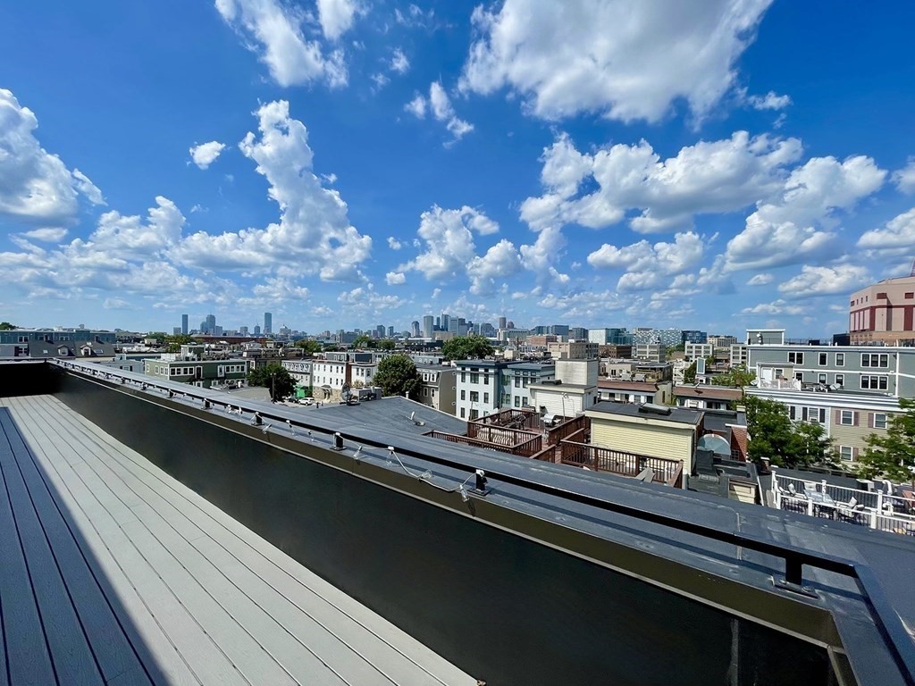 728 East Broadway, South Boston