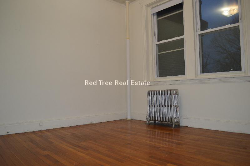 1800 Commonwealth Ave, Brighton