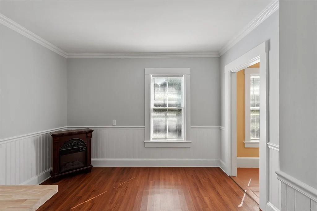 29 River Rd, Pepperell