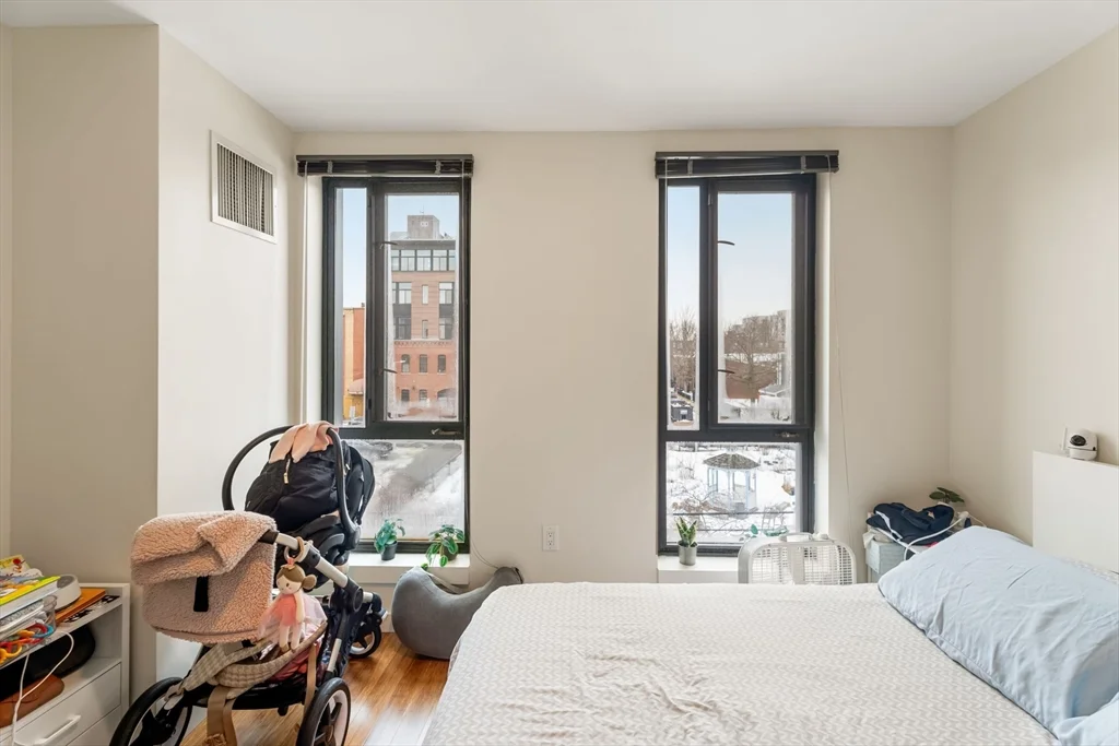 691 Massachusetts Ave, South End