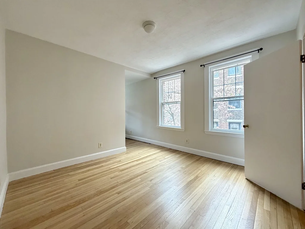 110 Lanark Rd, Brighton