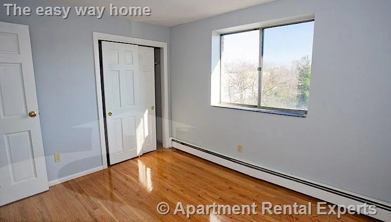 14 Murdock St, Ball Square