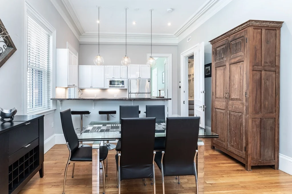 748 Tremont St, South End