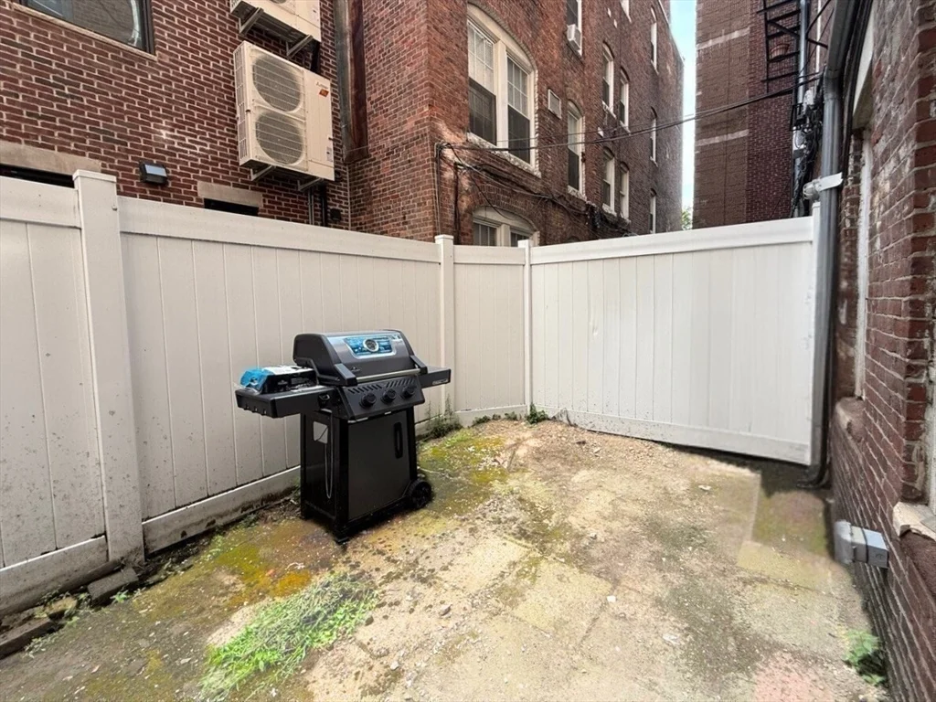 34 Sheafe St, North End