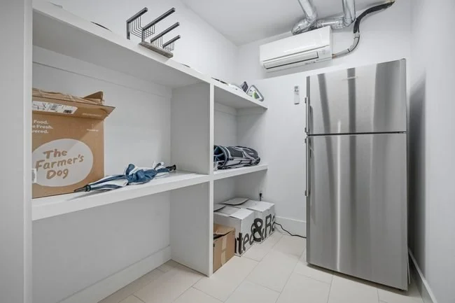 946 Saratoga St, East Boston