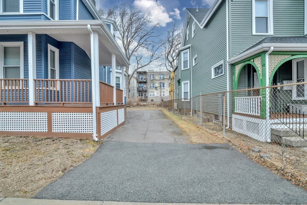 13 Wyoming St, Dorchester