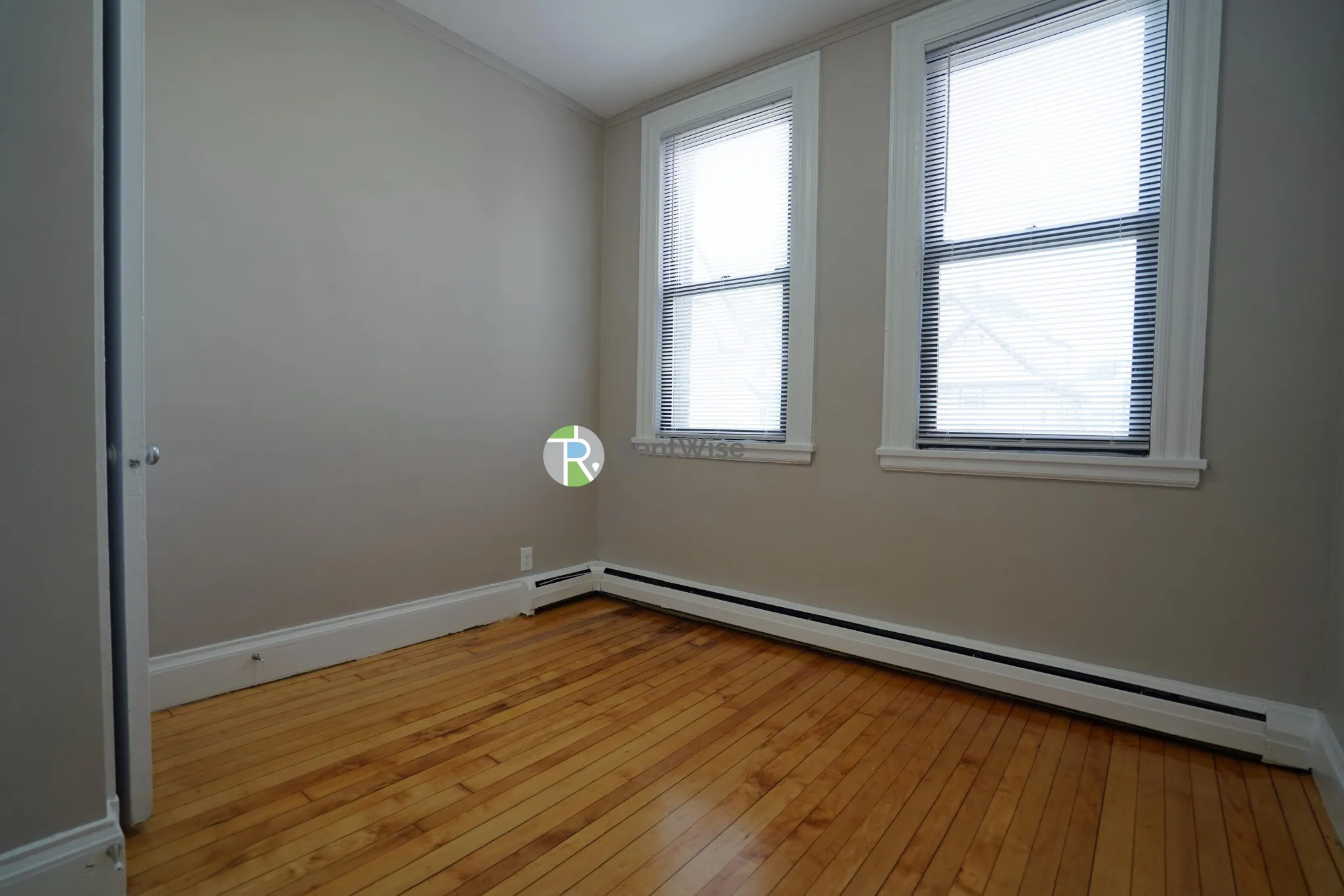 72 Gardner St, Allston