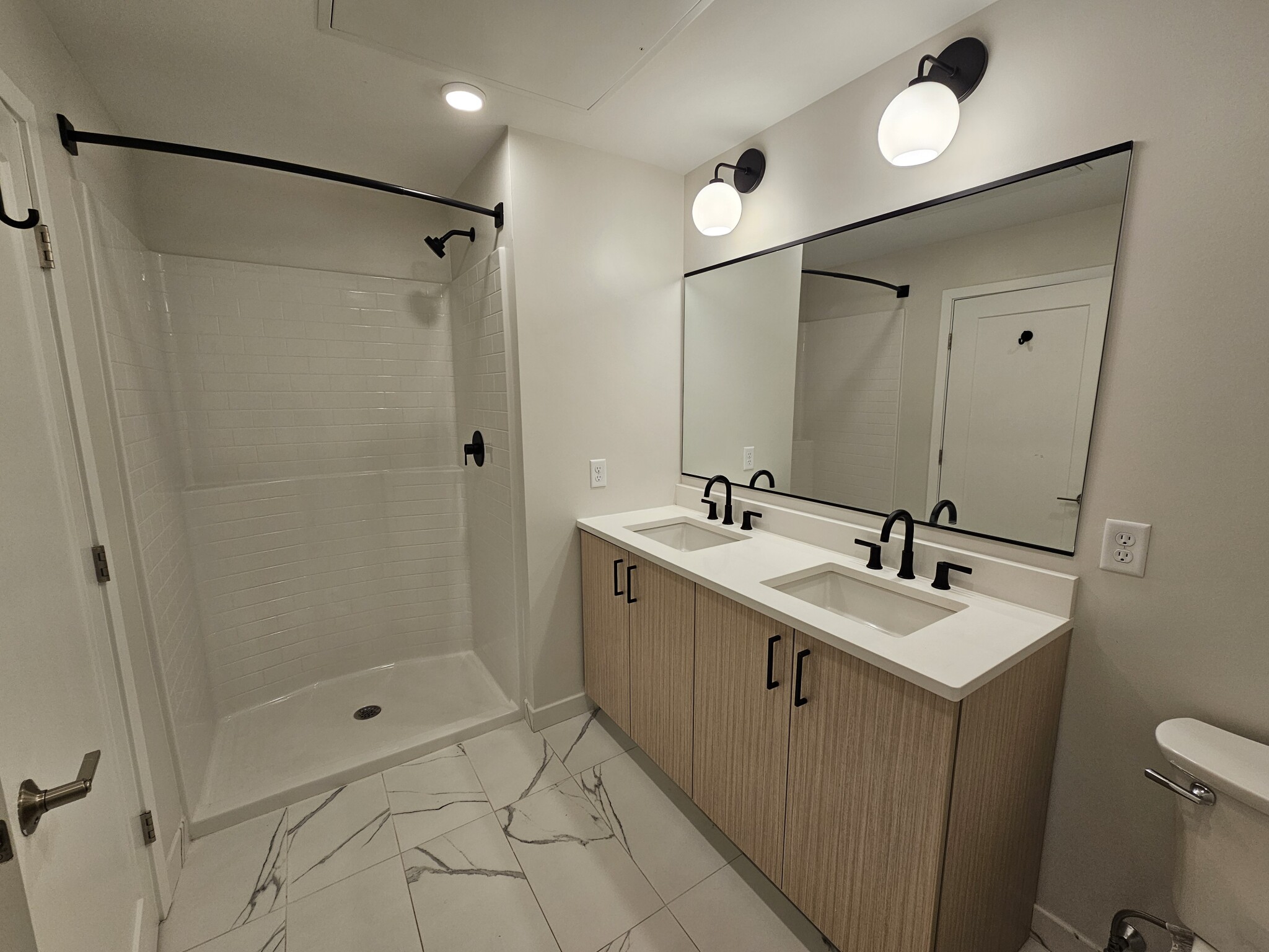 289 Walk Hill St, Roslindale