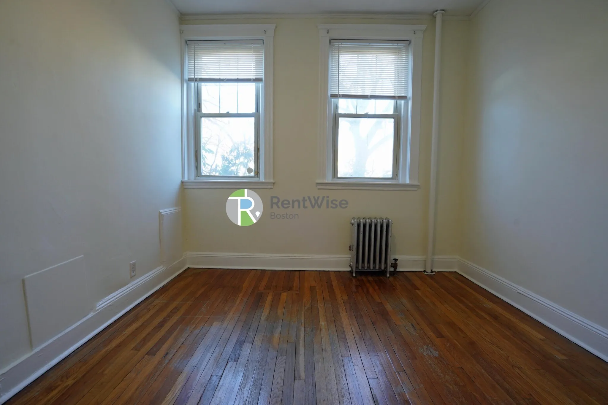 1850 Commonwealth Ave, Brighton