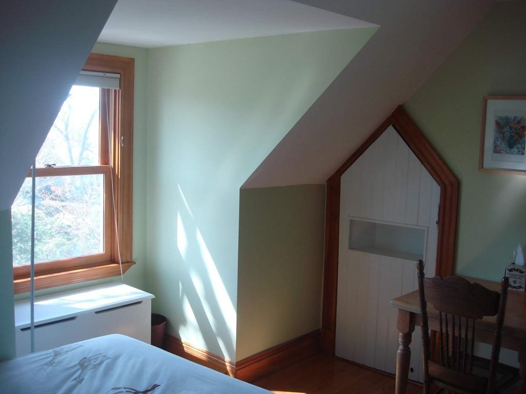 57 Pleasant St, Newton Centre