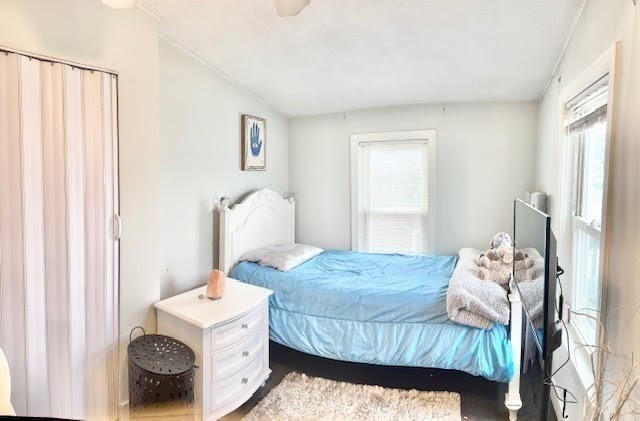 69 Castle Rd, Nahant