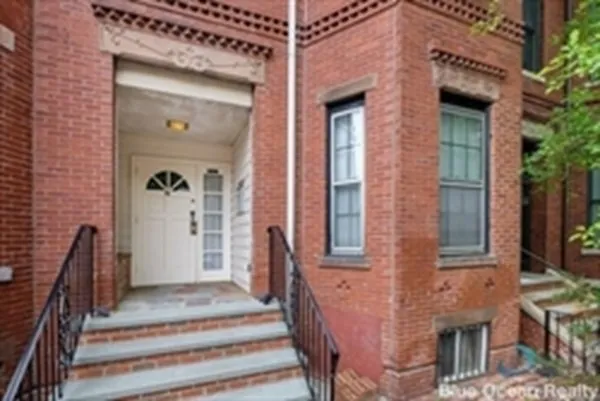 4 Wigglesworth St, Mission Hill