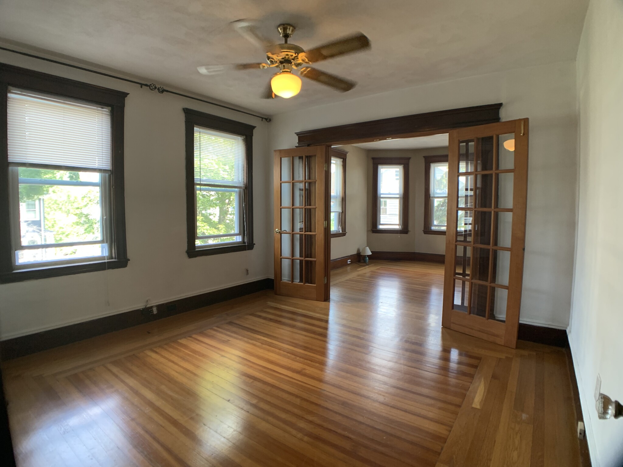 16 Montgomery St, North Cambridge