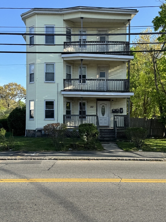 467 Crescent St, Brockton