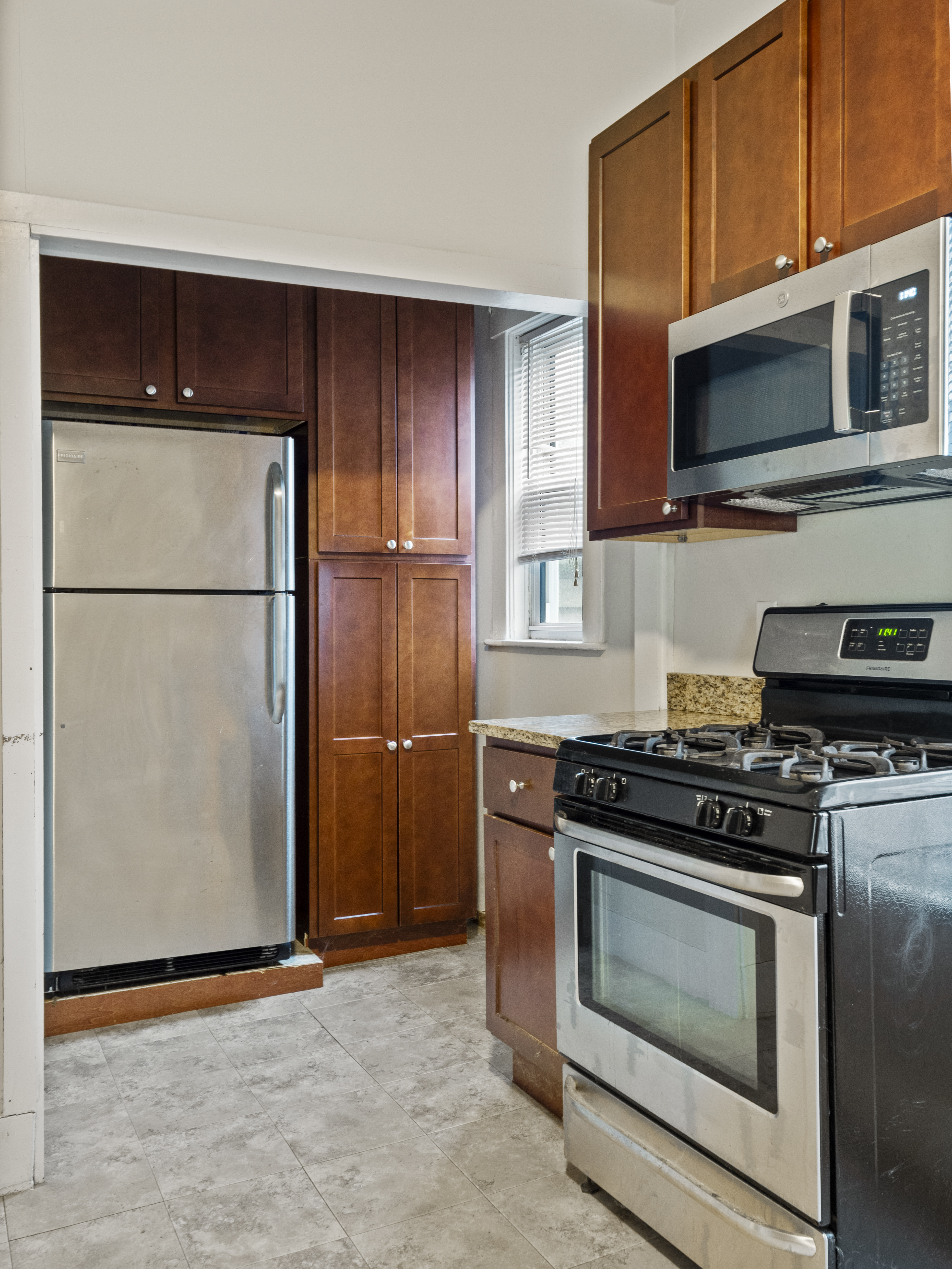 44 Cameron Ave, Teele Square