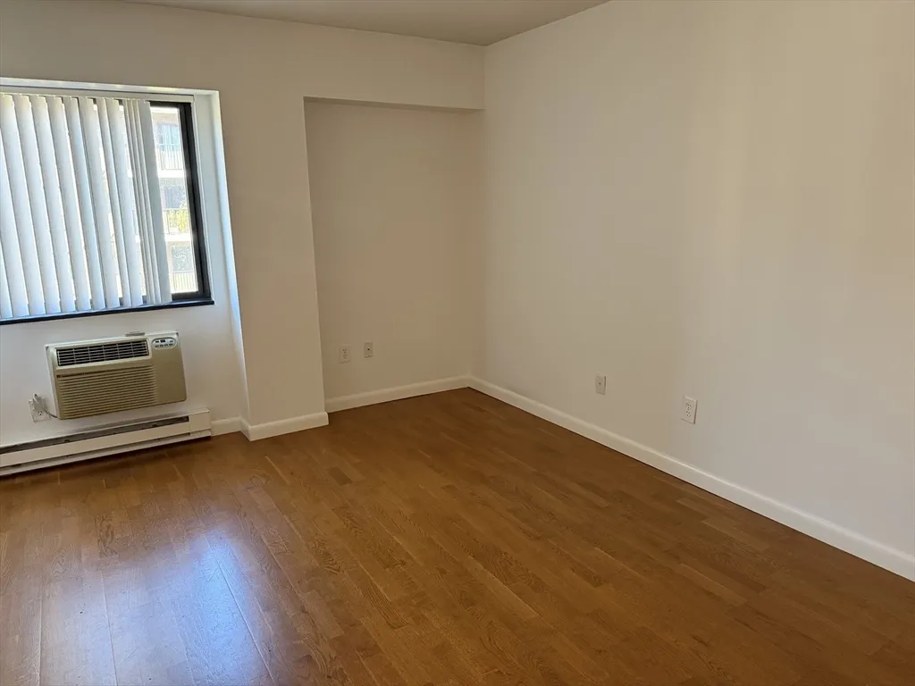 125 Pleasant St, Coolidge Corner