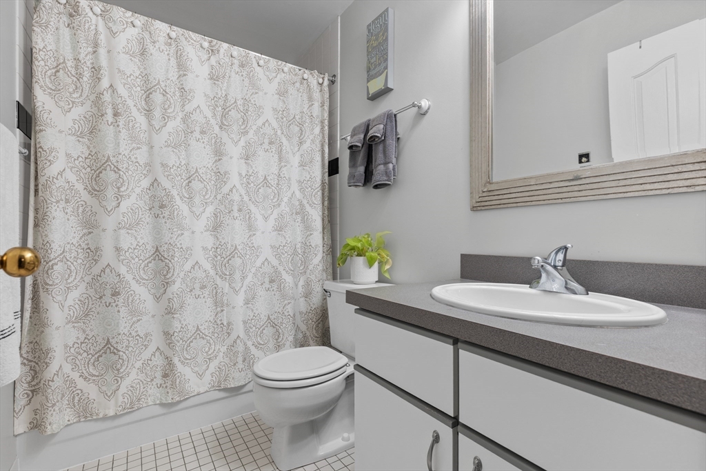 50 Boatswains Way, Chelsea