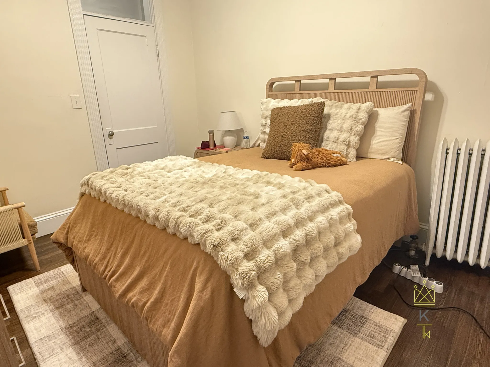 1963 Commonwealth Ave, Brighton