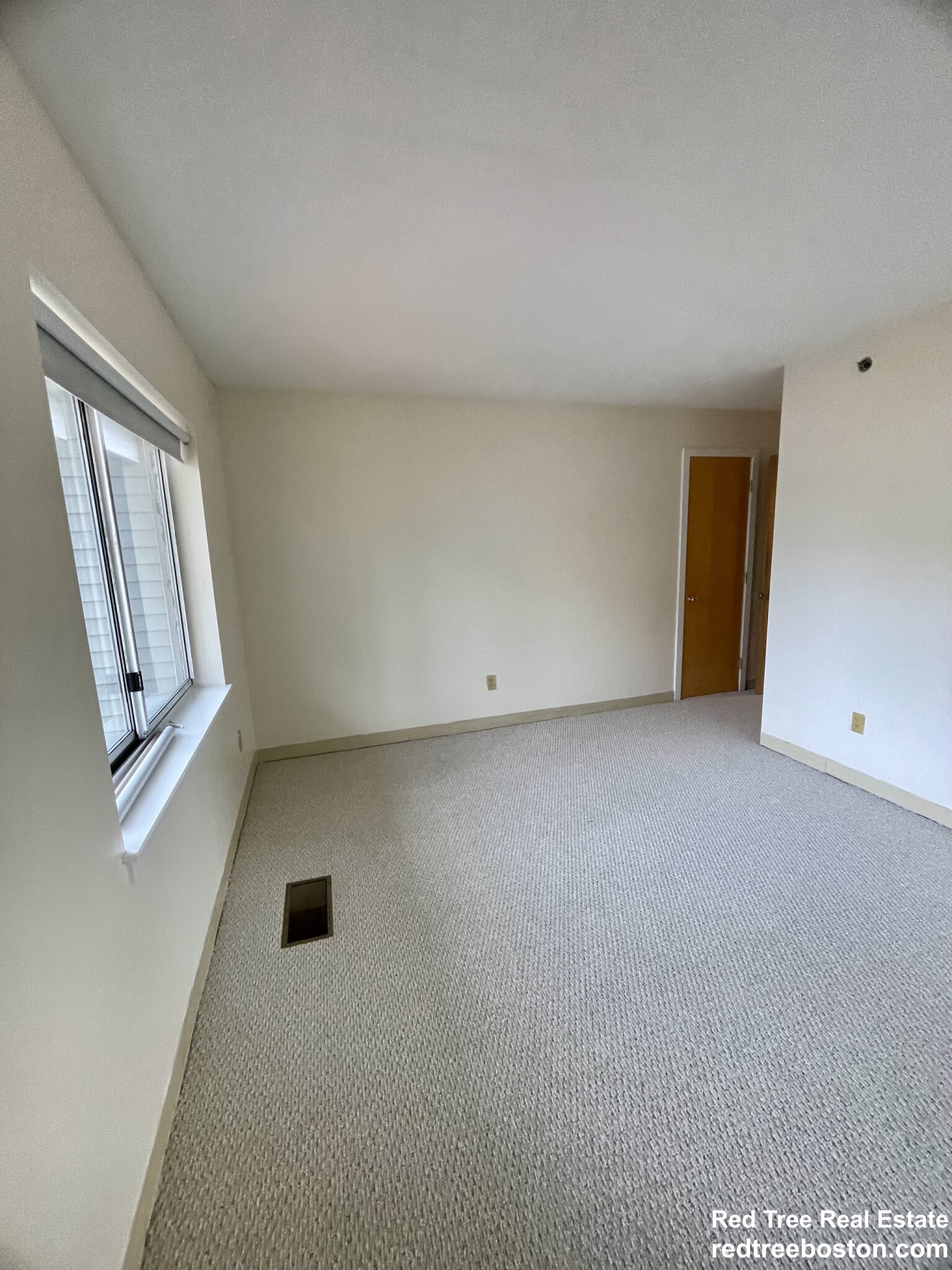 144 North Beacon St, Brighton