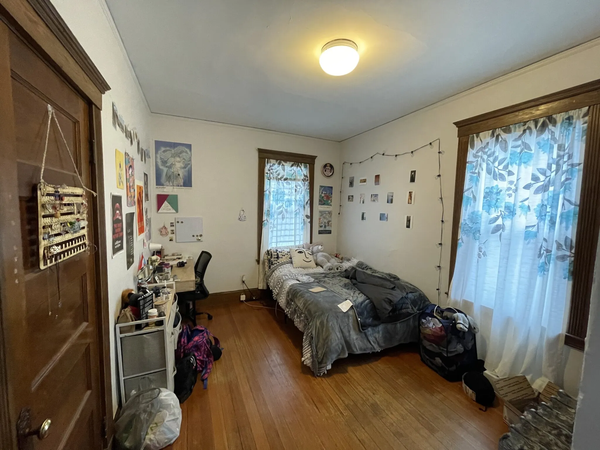 87 Gardner St, Allston