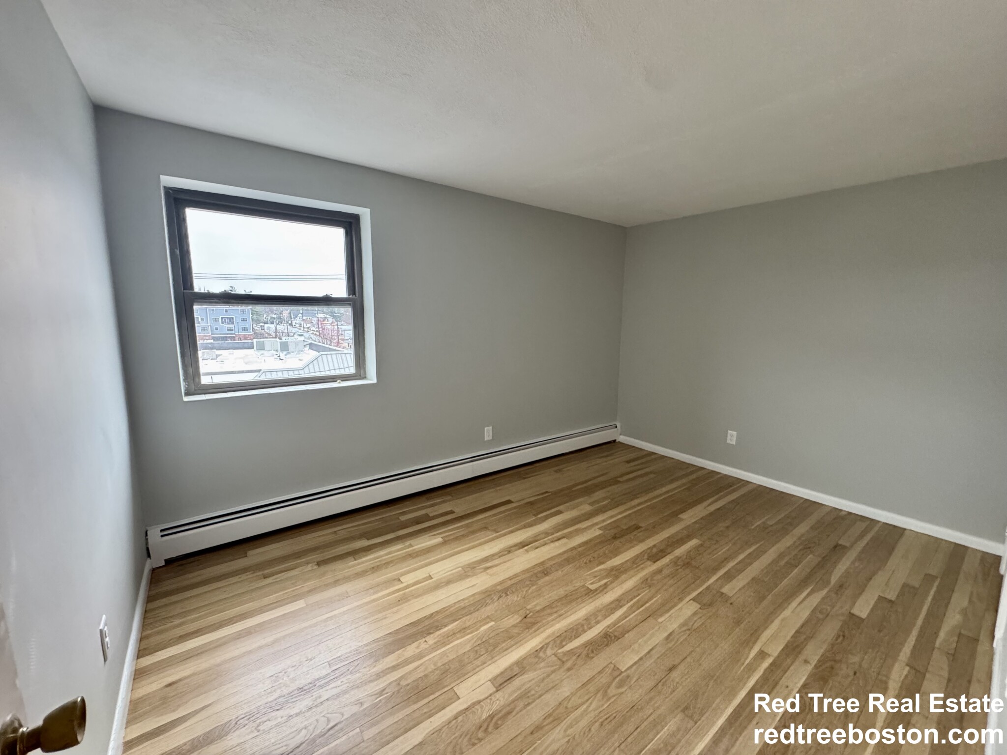 97 Spring St, West Roxbury