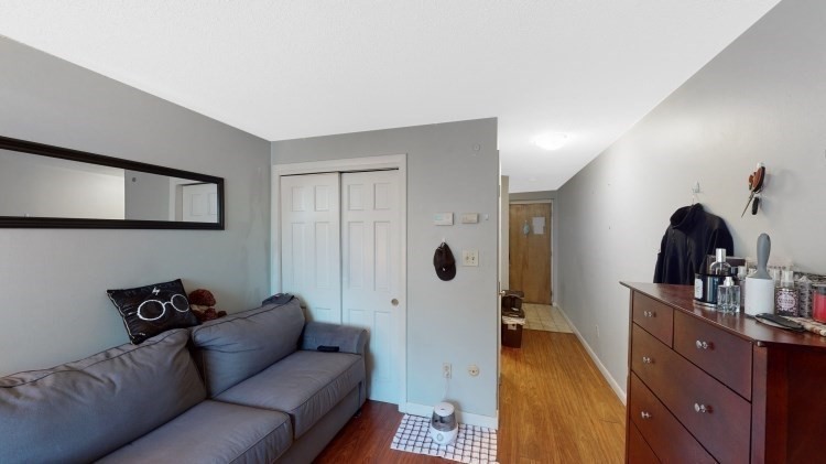 14 Murdock, Ball Square