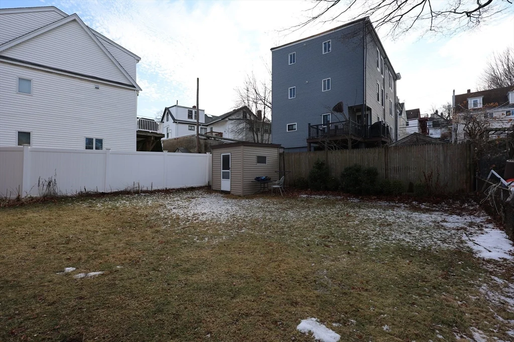 6 Harriet St, Brighton